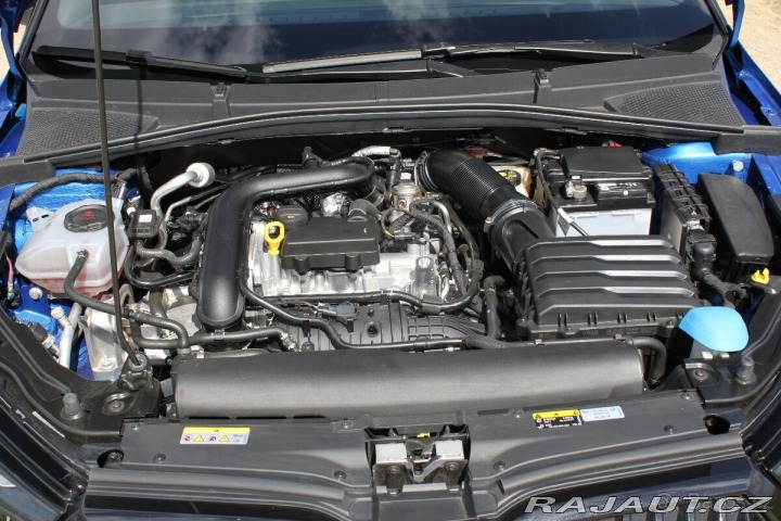 Škoda Fabia IV Monte Carlo 1800