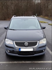 Volkswagen Touran 2,0 2009