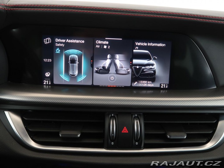 Alfa Romeo Stelvio 2.0TURBO,CZ,1Maj,ITALIANO 2025