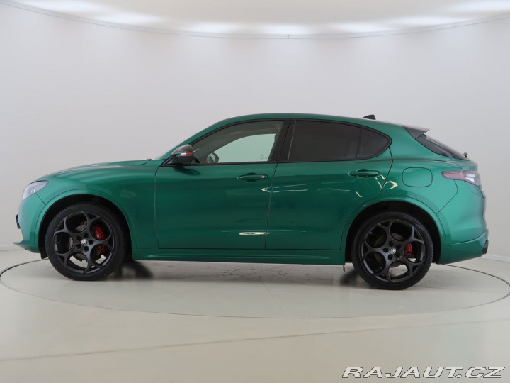 Alfa Romeo Stelvio 2.0TURBO,CZ,1Maj,ITALIANO 2025