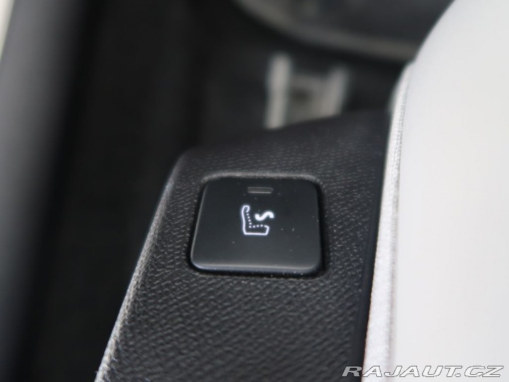 Ostatní značky Ostatní modely DS Automobiles DS9 E-TENSE,CZ,1Maj,OPERA,AT8 2024