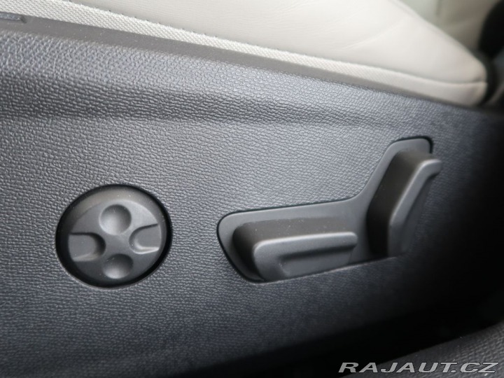 Ostatní značky Ostatní modely DS Automobiles DS9 E-TENSE,CZ,1Maj,OPERA,AT8 2024