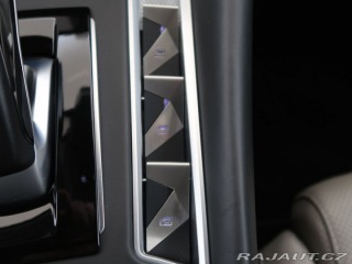 Ostatní značky Ostatní modely DS Automobiles DS9 E-TENSE,CZ,1Maj,OPERA,AT8 1800