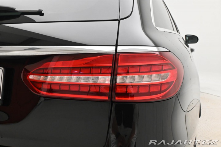Mercedes-Benz E 2,0 220D 147kW 9G-TRONIC 2023