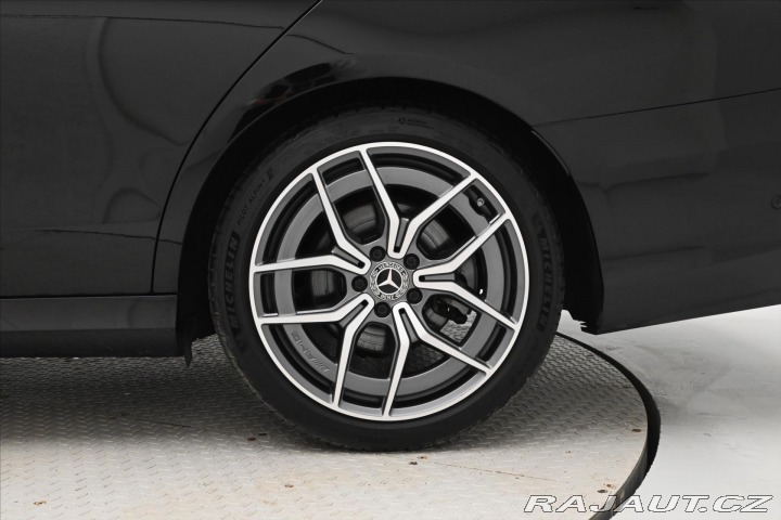 Mercedes-Benz E 2,0 220D 147kW 9G-TRONIC 2023