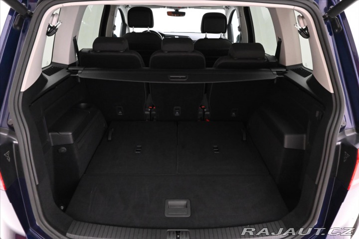 Volkswagen Touran 2,0 TDI 110kW DSG 7Míst Z 2020