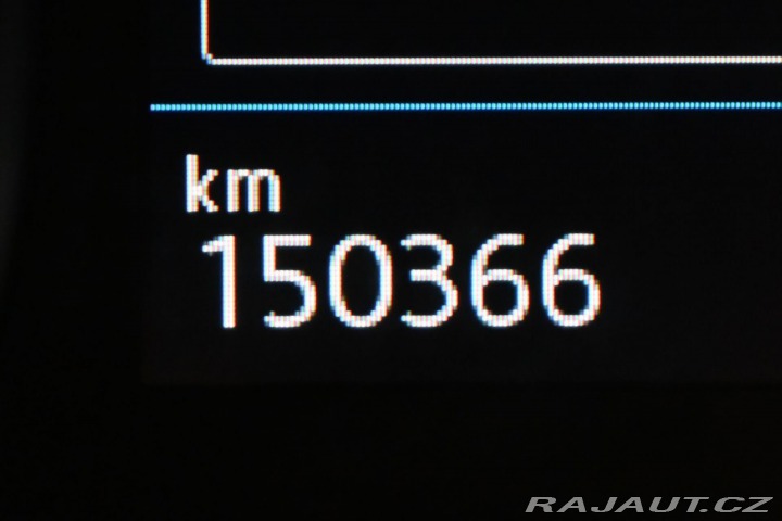 Volkswagen Touran 2,0 TDI 110kW DSG 7Míst Z 2020