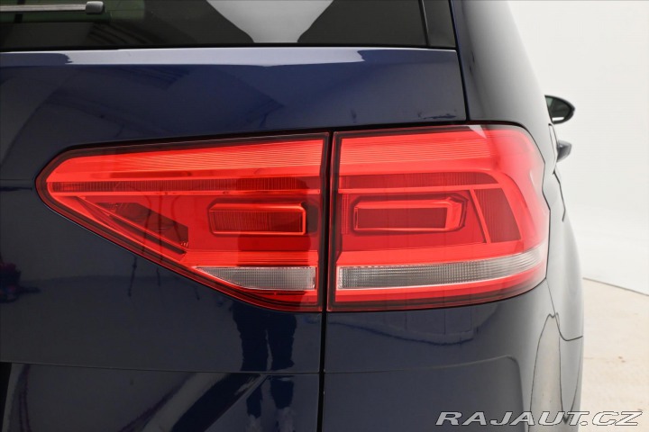Volkswagen Touran 2,0 TDI 110kW DSG 7Míst Z 2020