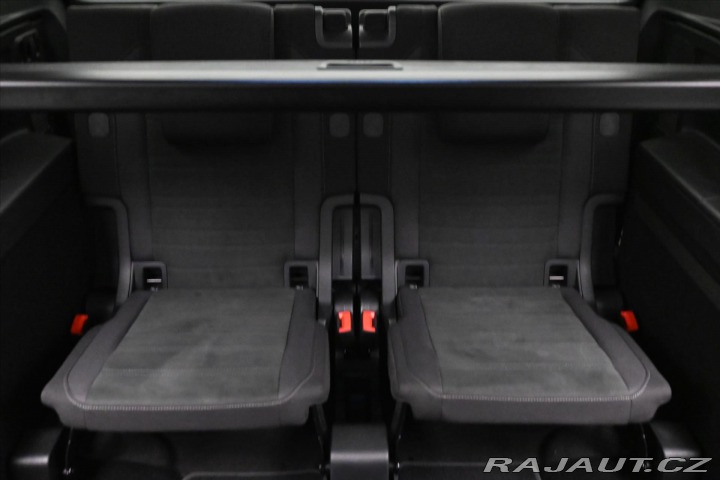 Volkswagen Touran 2,0 TDI 110 KW DSG 7 MÍST 2021