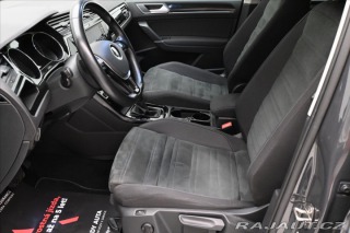 Volkswagen Touran 2,0 TDI 110 KW DSG 7 MÍST 2021