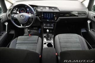 Volkswagen Touran 2,0 TDI 110 KW DSG 7 MÍST 2021