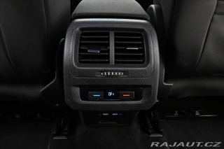 Volkswagen Touran 2,0 TDI 110 KW DSG 7 MÍST 2021