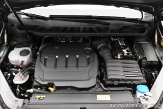 Volkswagen Touran 2,0 TDI 110 KW DSG 7 MÍST 2021