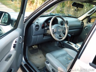 Jeep Cherokee 2.8CRD 120kW 4x4 LIMITED 2006