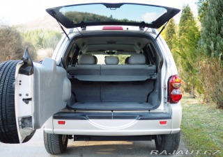 Jeep Cherokee 2.8CRD 120kW 4x4 LIMITED 2006