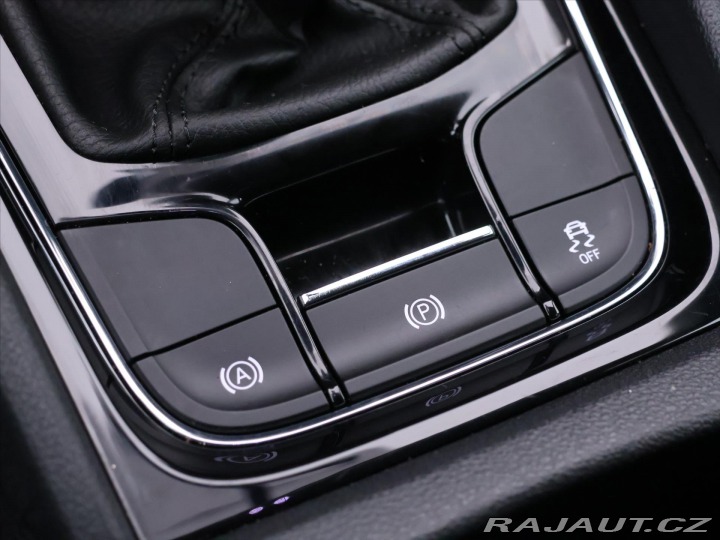 Škoda Karoq 1,0 TSI Business DPH serv 2021