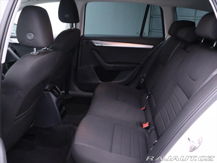 Škoda Octavia 2.0 TDI 110kW DSG Style C 2016