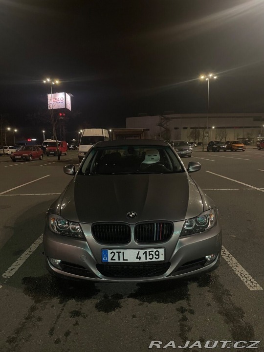 BMW 3 2,0   E90 318d r.v. 2009 2009