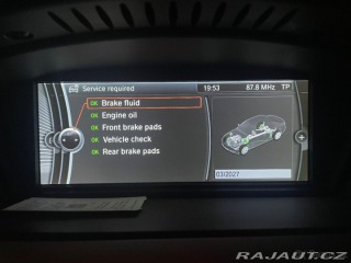 BMW 3 2,0 E90 318d r.v. 2009 2009