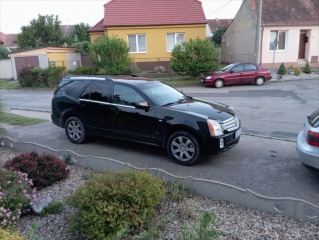 Cadillac SRX 