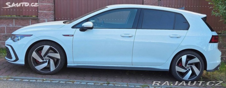 Volkswagen Golf 2,0   VW Golf 8 GTI 2022