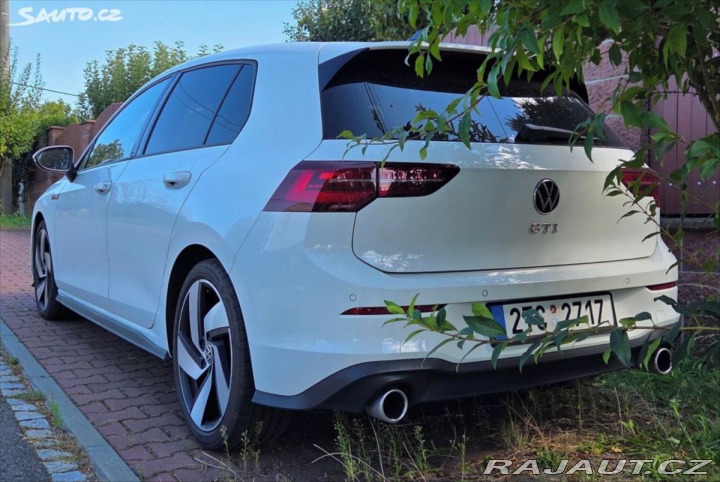 Volkswagen Golf 2,0   VW Golf 8 GTI 2022