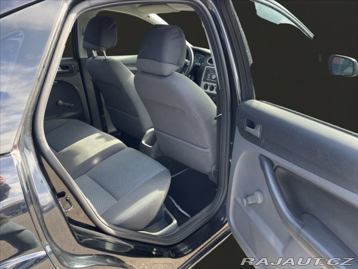 Ford Focus 1,6 i REZERVACE! 2006