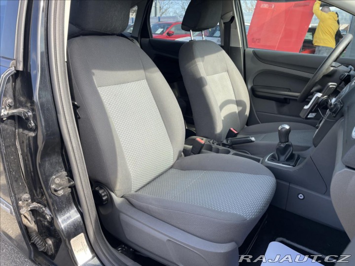 Ford Focus 1,6 i 74kW Klima*Po servi 2006
