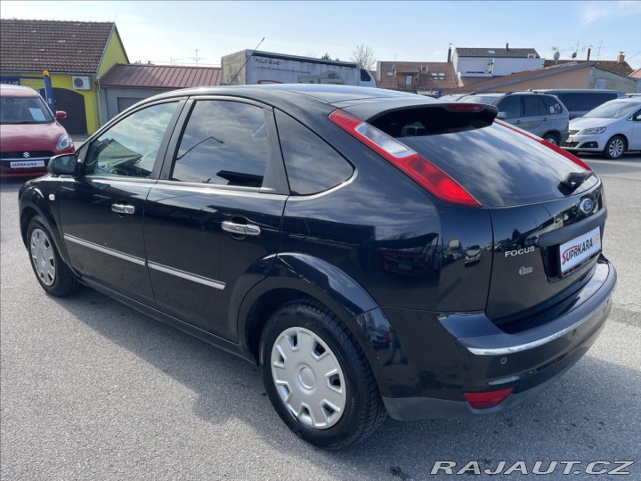Ford Focus 1,6 i 74kW Klima*Po servi 2006