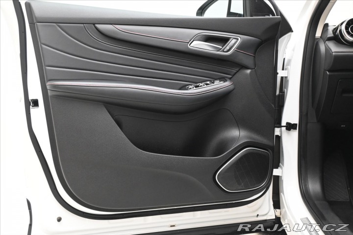 MG Ostatní modely EHS 1,5 TGI PHEV 119kW Panora 2021