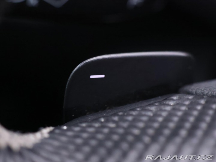 Škoda Karoq 2,0 TSI 4x4 DSG Sportline 2019