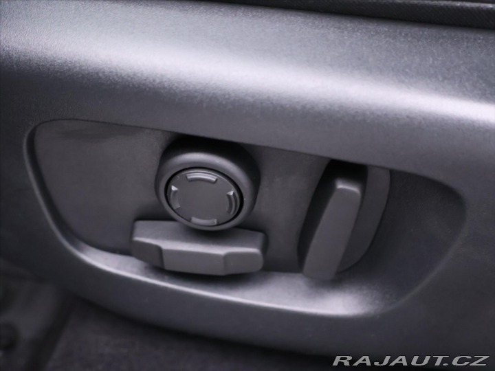 Land Rover Range Rover Velar 2,0 D200 SD4 150kW AWD Ků 2021