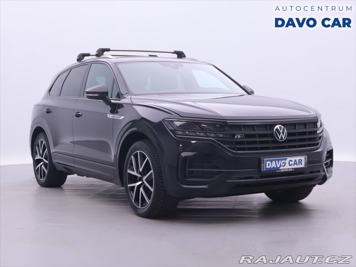 Volkswagen Touareg 3,0 R-Line Tiptronic CZ D 2021
