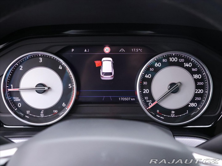 Volkswagen Touareg 3,0 R-Line Tiptronic CZ D 2021