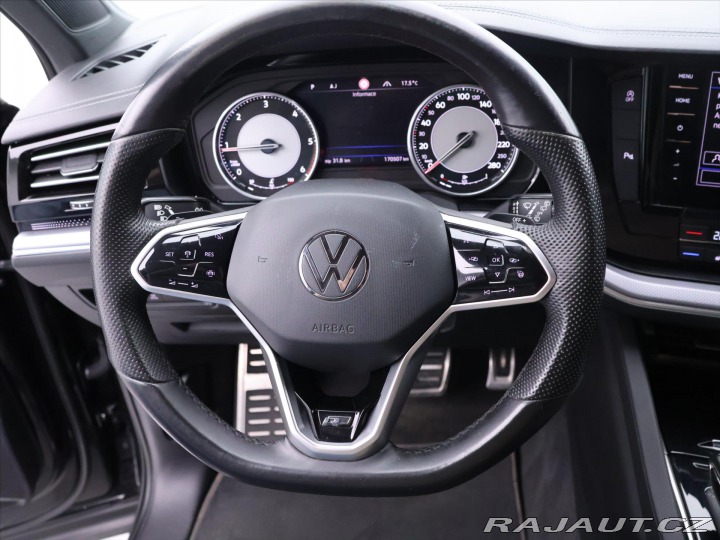Volkswagen Touareg 3,0 TDI 210kW R-Line Tipt 2021