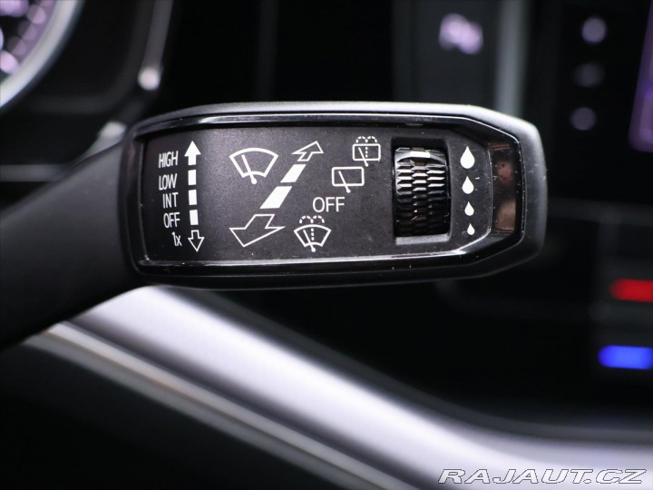 Volkswagen Touareg 3,0 TDI 210kW R-Line Tipt 2021