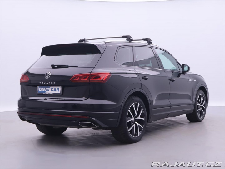 Volkswagen Touareg 3,0 R-Line Tiptronic CZ D 2021