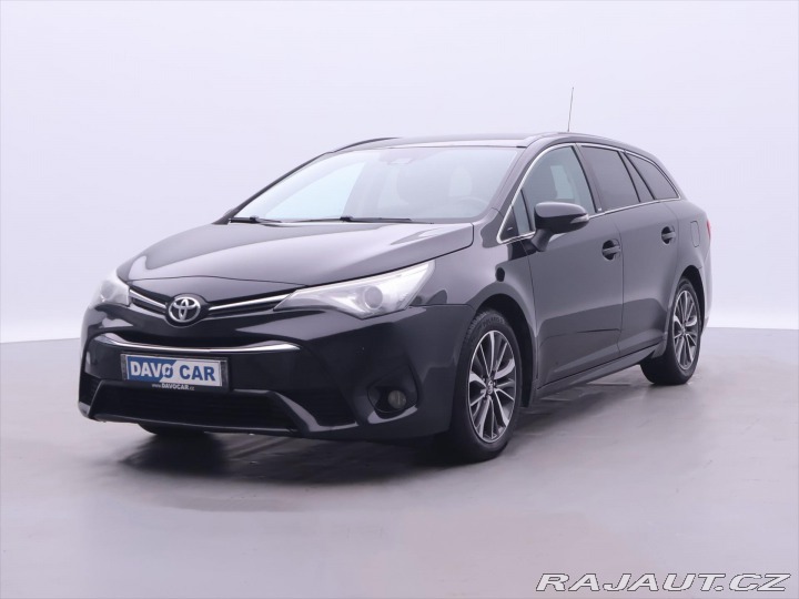 Toyota Avensis 2,0 D-4D 105kW Navi LED T 2016