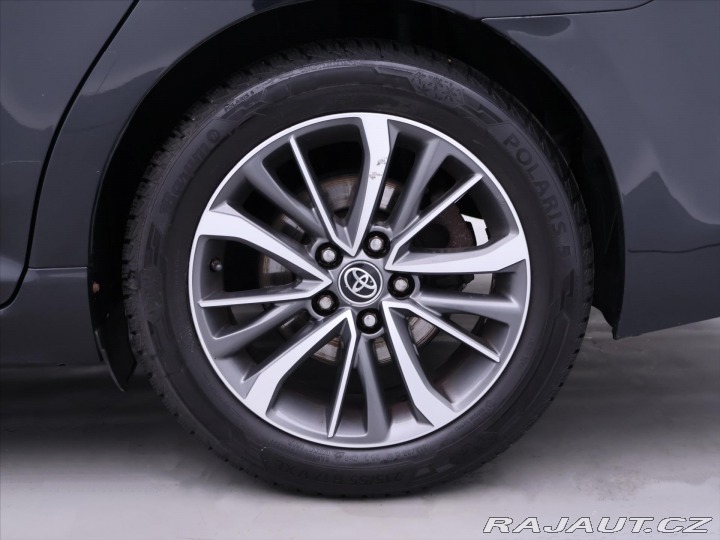 Toyota Avensis 2,0 D-4D 105kW Navi LED T 2016