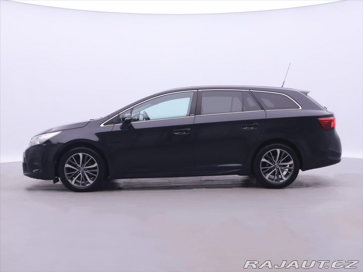 Toyota Avensis 2,0 D-4D 105kW Navi LED T 2016