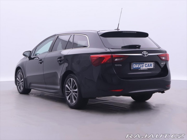 Toyota Avensis 2,0 D-4D 105kW Navi LED T 2016