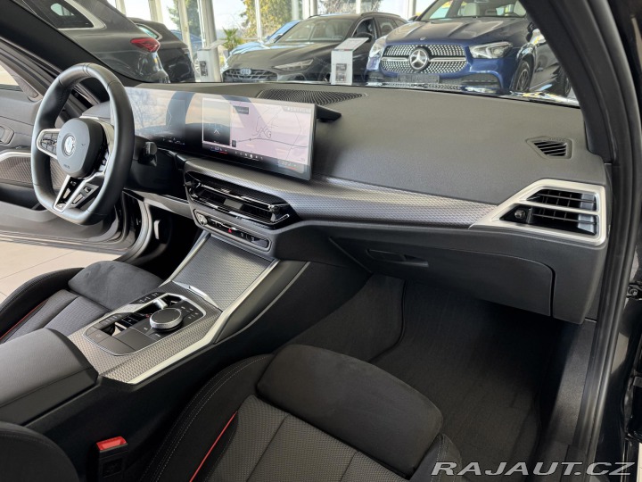 BMW 3 330i xDrive*M-SPORT*Distr 2025