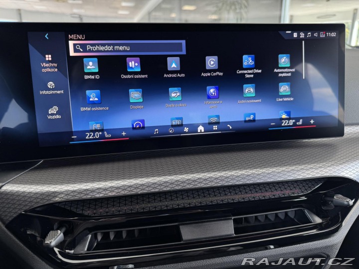 BMW 3 330i xDrive*M-SPORT*Distr 2025