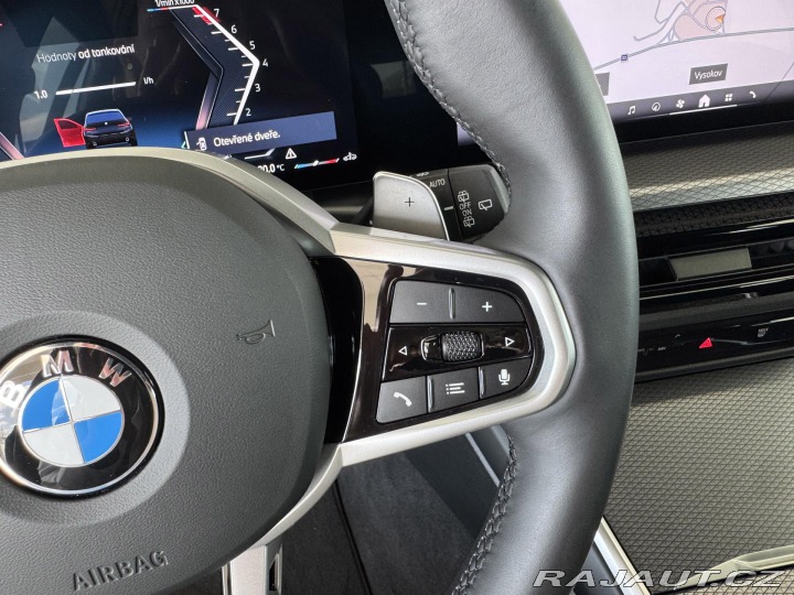 BMW 3 330i xDrive*M-SPORT*REZER 2025
