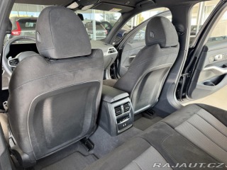 BMW 3 330i xDrive*M-SPORT*Distr 2025