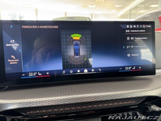 BMW 3 330i xDrive*M-SPORT*Distr 2025