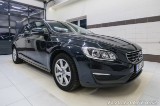 Volvo V60 2.0 D3 100kW man. pětivál 2014
