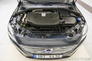 Volvo V60 2.0 D3 100kW man. pětivál 2014