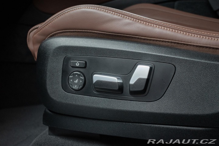 BMW X5 xDrive30d ///M*TAŽNÉ*7.MÍ 2024