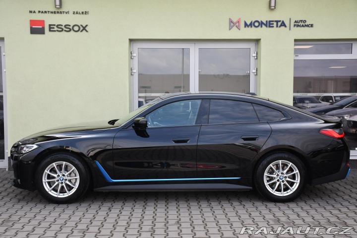 BMW i4 eDrive35 3L-ZÁRUKA  9tis. 2023
